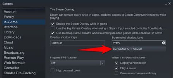 A screenshot of Steam's comment notification screen, with an error message saying "Sorry! An error was encountered while processing your request: You have no comment notifications at this time."