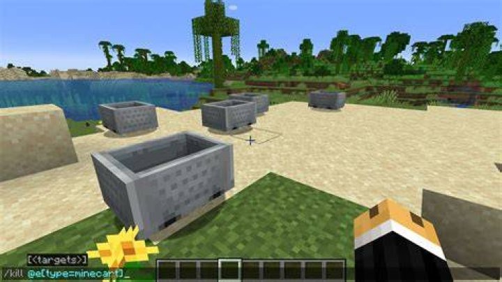 Can't seem to get a minecart to move