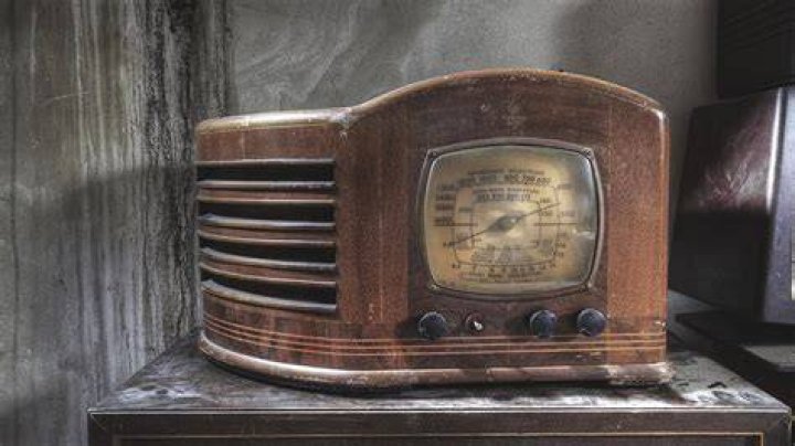 Can I use my own music instead of the in game radio stations?