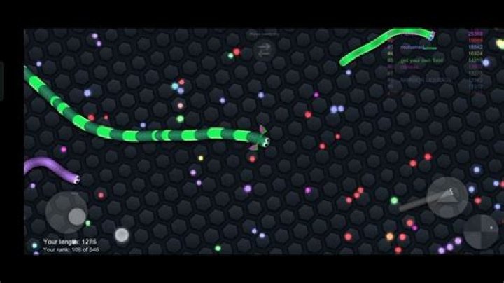 Do really huge snakes spawn in the AI mode of Slither.io?