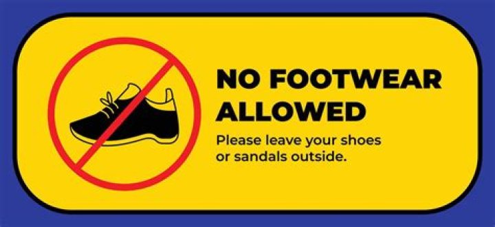 Does wearing no footwear make you quieter?