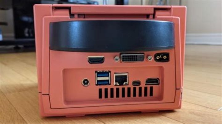 Gamecube rear ports
