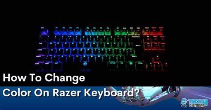 How can I change colors on razer chroma items and save it on xbox?