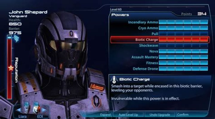 How can I play Vanguard effectively in Mass Effect 3?