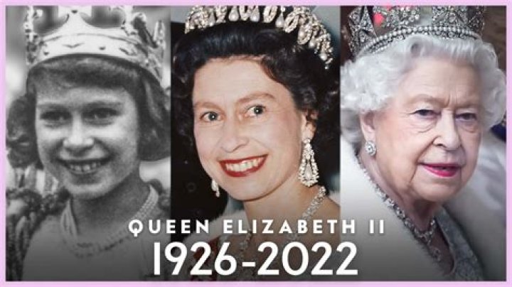 How did Elizabeth lose her small finger?