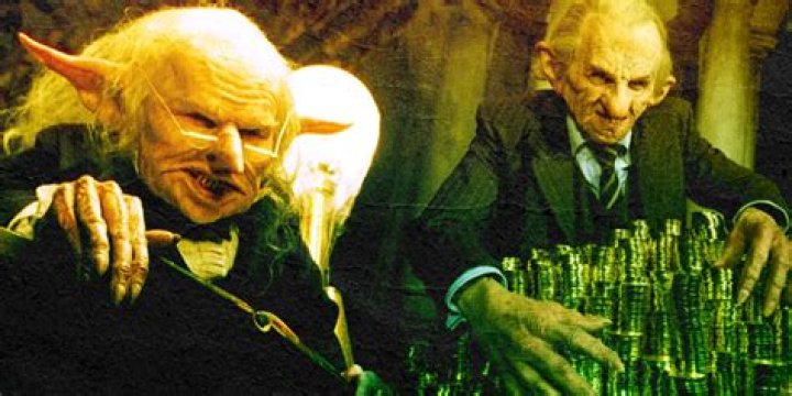 How do I kill the goblins to get out of Gringott's?