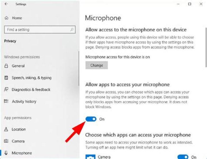 How do I use a Kinect as a mic while using headphones?
