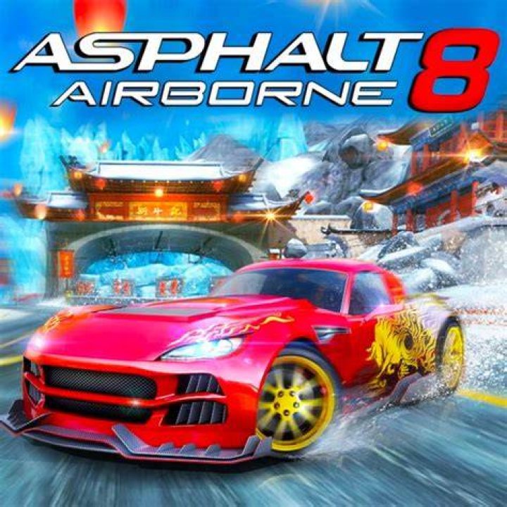 How do you knock down cars in Asphalt 8 multiplayer?