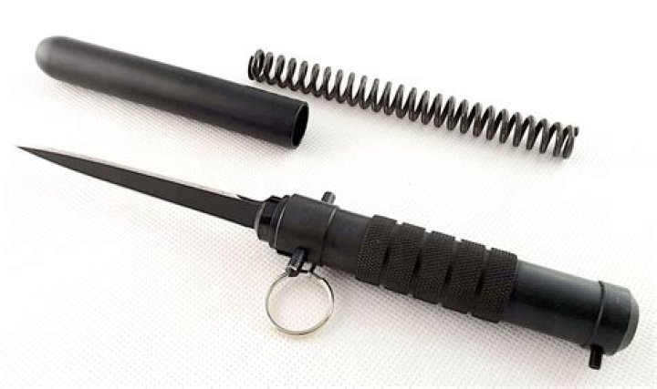 How do you use the ballistic knife?