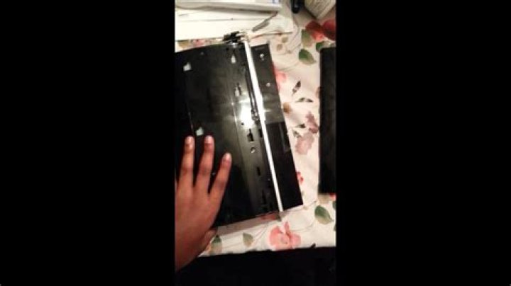 My PS3 won't stay turned on