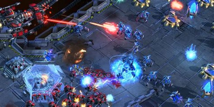 Playing (or buying) Starcraft 2 in Korea - tips?