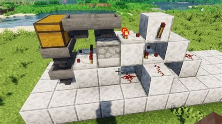 redstone item splitter drops all items into 1 hopper