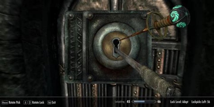 Steam Skyrim different languages on the same computer