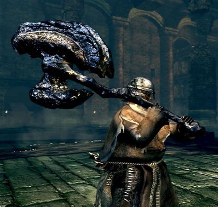 Why does my Dragon King Greataxe do less damage than my Zweihander?